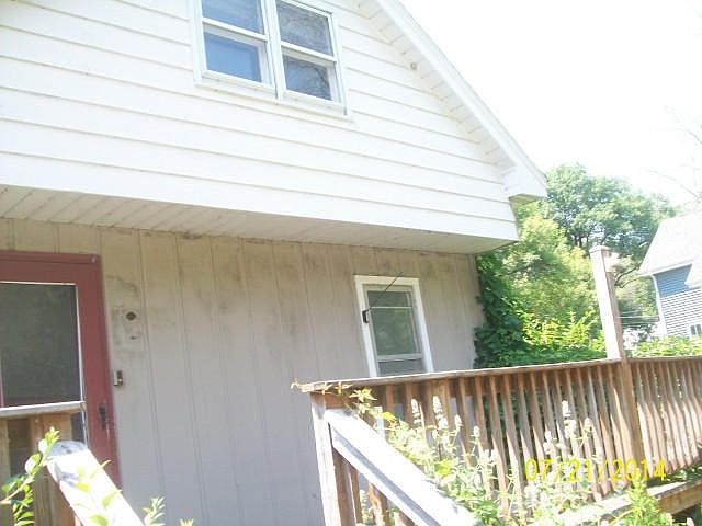 40265 N Shady Lane Dr, Antioch, IL 60002 | Zillow