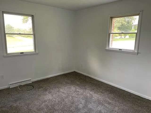 12188 Susquehanna Trl S — Photo 12