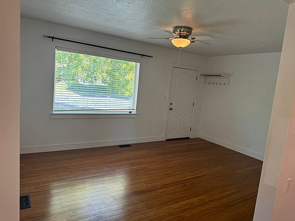 5th image of 1936 S 1900 E