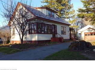 12 West St, Fairfield, ME 04937