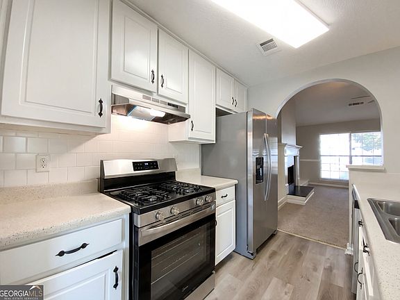 2nd image of 6773 Biscayne Blvd