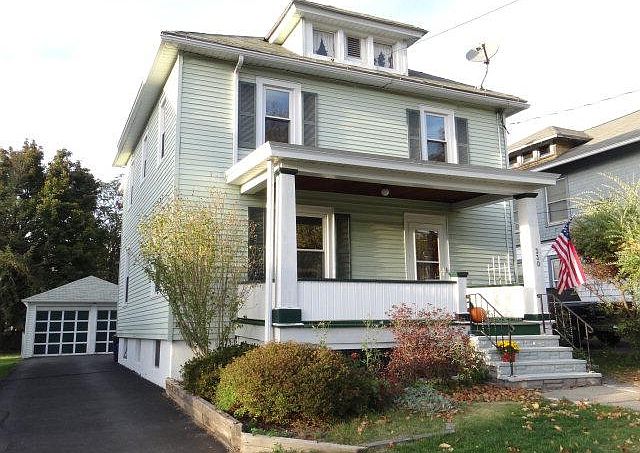 1st image of 330 W Washington Ave