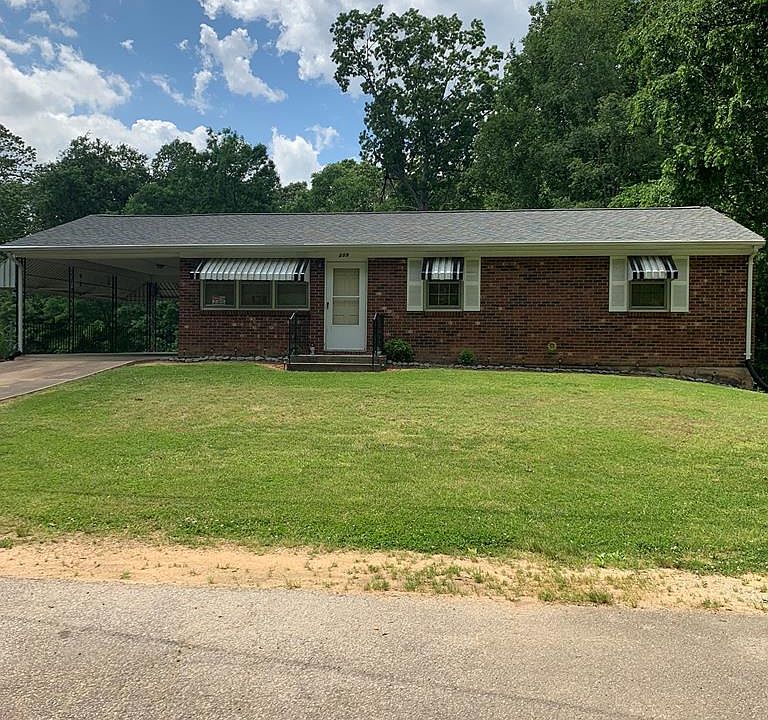 1st image of 209 Ashlyn Dr