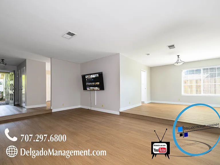 312 Durham Ct — Photo 5