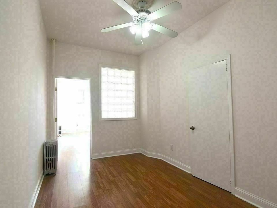 2nd image of 92 Eckford St Floor 2