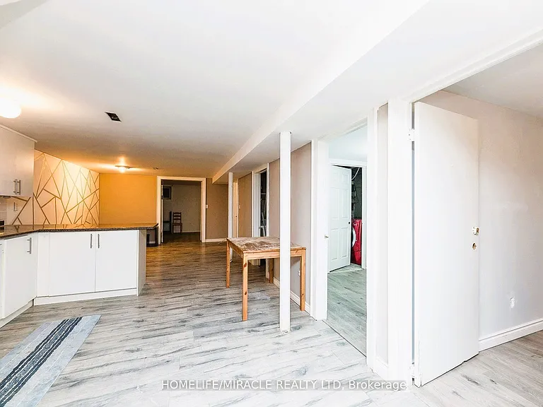 1251 Warden Ave #BASEMENT — Photo 7