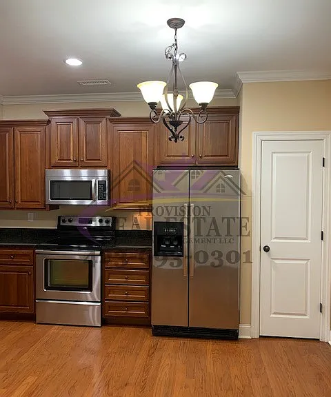 1715 Stonebriar Dr NE — Photo 6