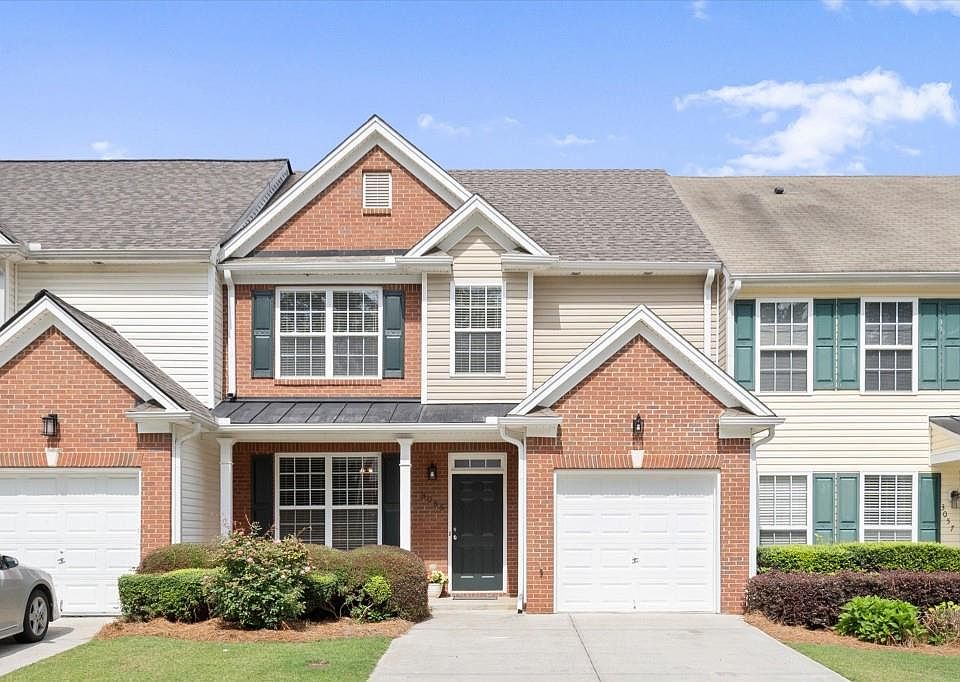 1st image of 3055 Kentmere Dr