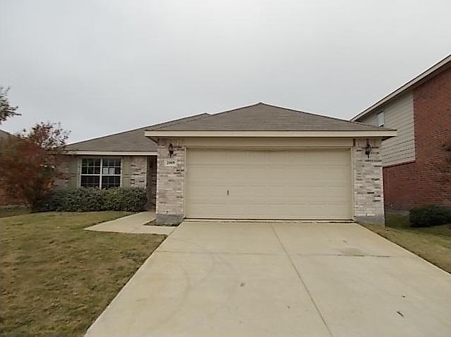 1st image of 2009 Kings Forest Dr