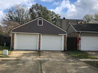 1885 Stonegate Ct, Baton Rouge, LA 70815