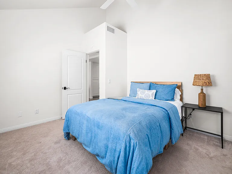 117 Marine Ave #B — Photo 34