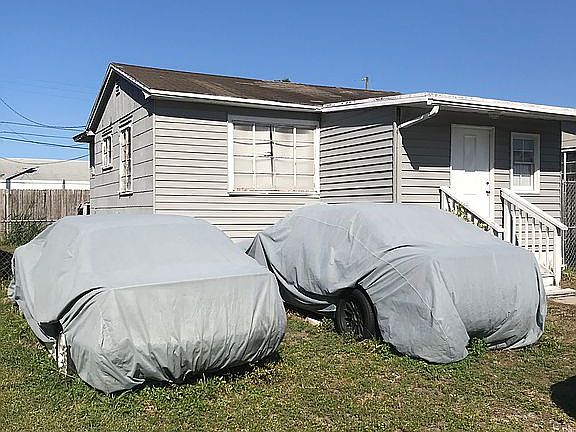 2nd image of 4923 18th Ave S