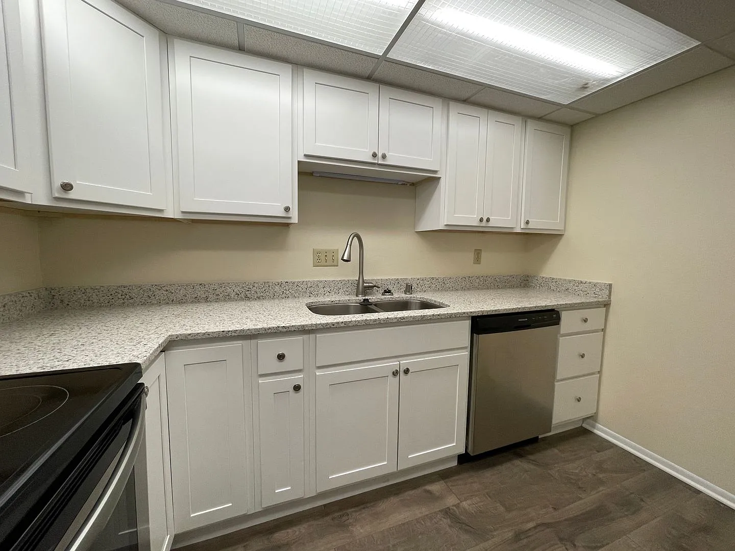 Wingra West Apartments — Photo 3