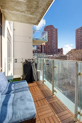 Rented by Compass | media 3