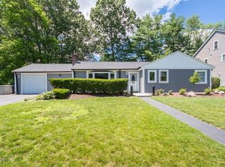 19 Greenleaf Rd, Natick, MA 01760