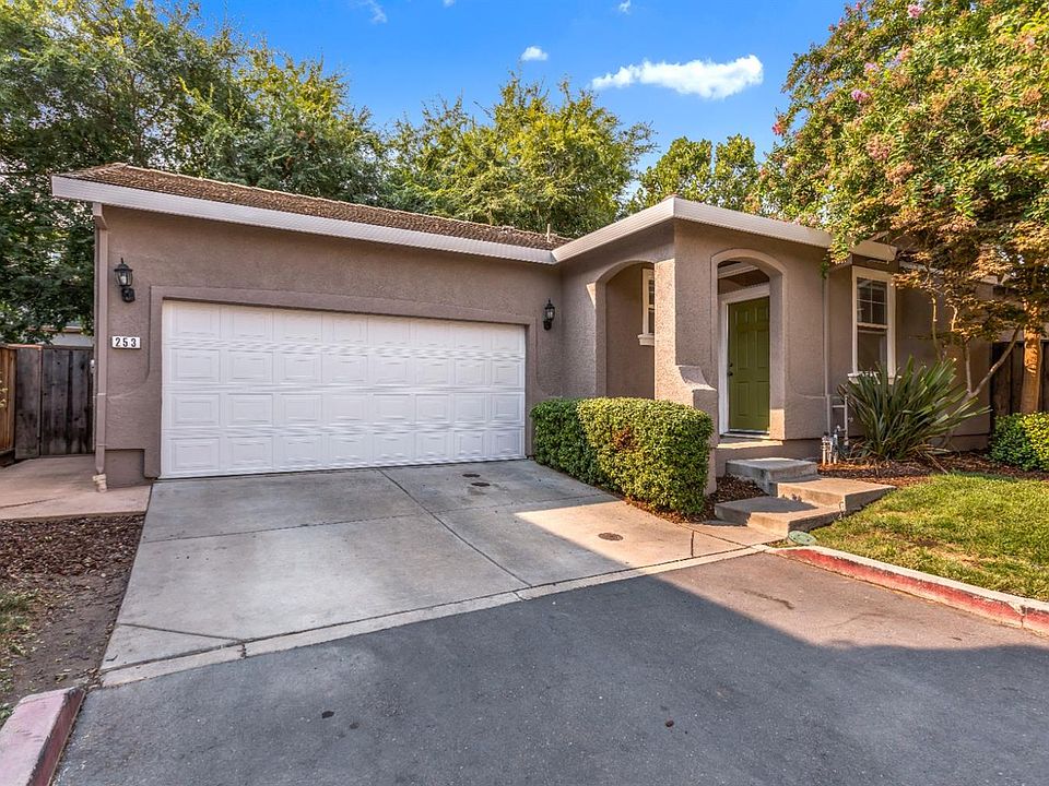 2nd image of 253 Dragonfly Cir