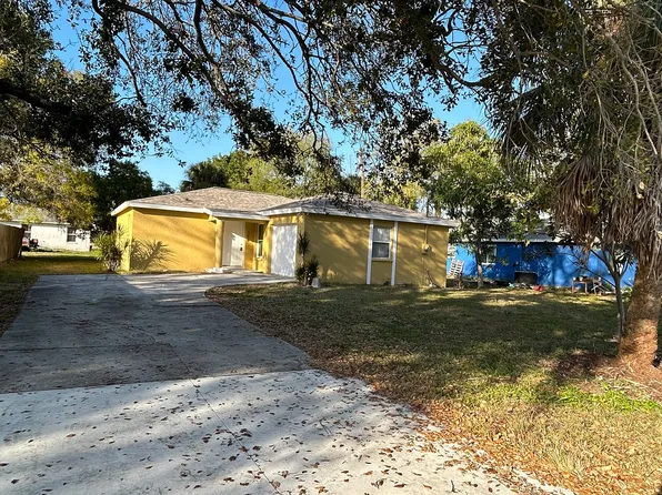 306 21st St E, Palmetto, FL 34221