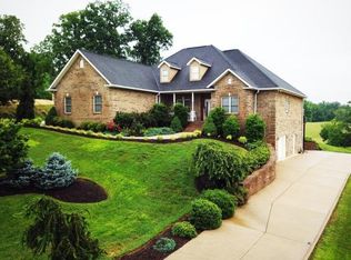 120 Stonebrook Loop, Elizabethton, TN 37643