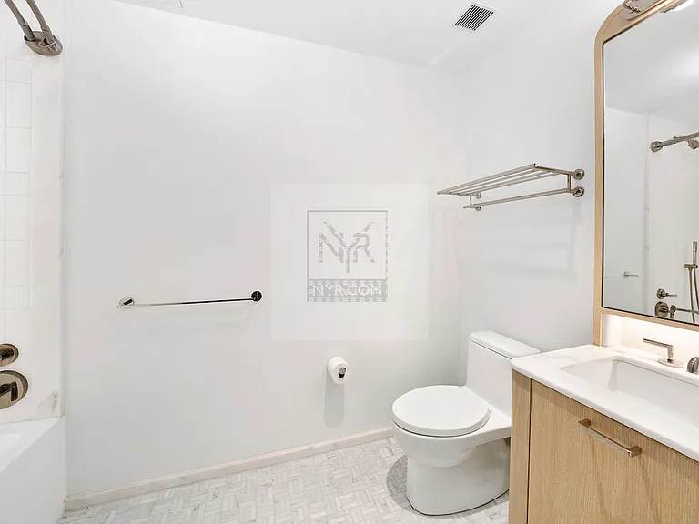 249 E 62nd St #3B — Photo 11