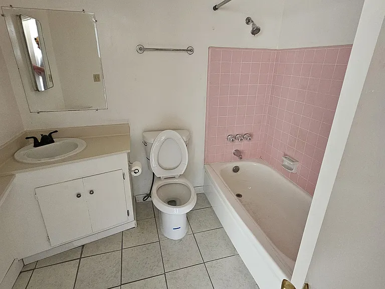 449 D St #E — Photo 5