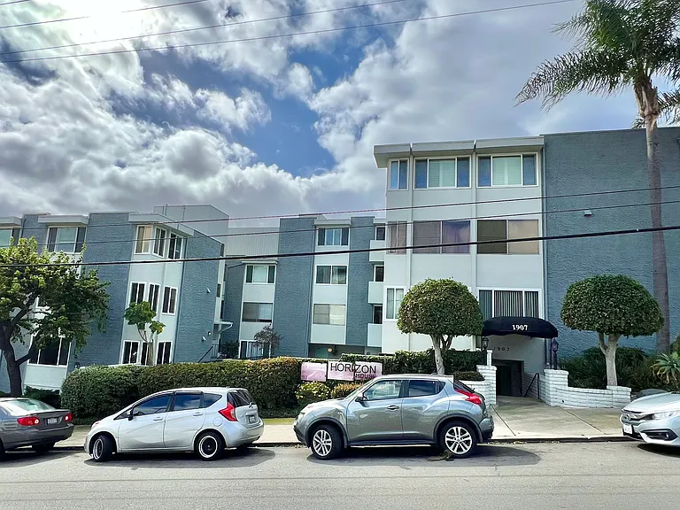 1907 Robinson Ave #3001 — Photo 20