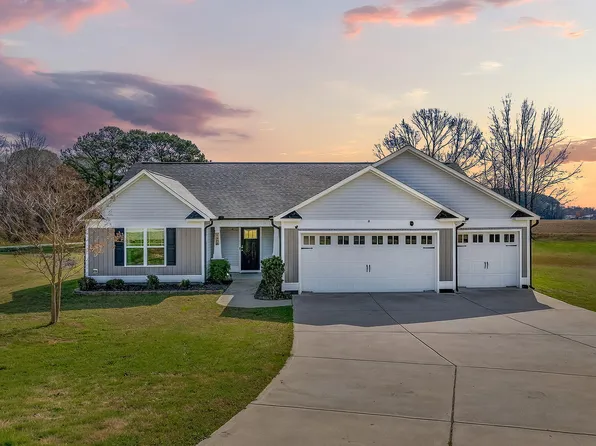 123 Agriculture St, Benson, NC 27504