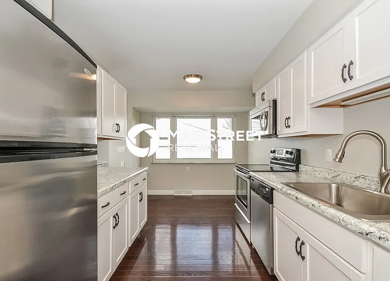 10812 Lemarie Dr — Photo 6