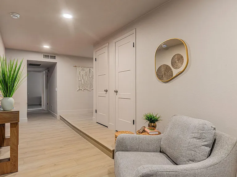 Sitting area