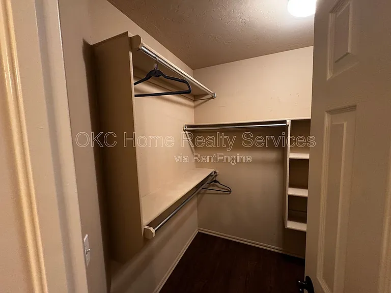 8020 Kaden Rd — Photo 20