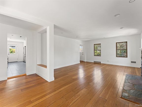 5th image of 18 Wellyn Road