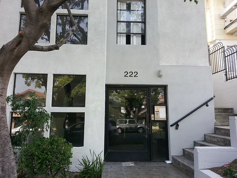 222 S Vendome St #1/2 — Photo 6