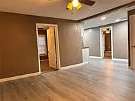 1106 Elm St — Photo 2