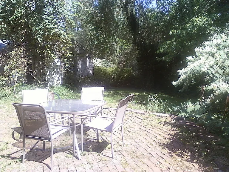 83 Laurel St #B — Photo 6