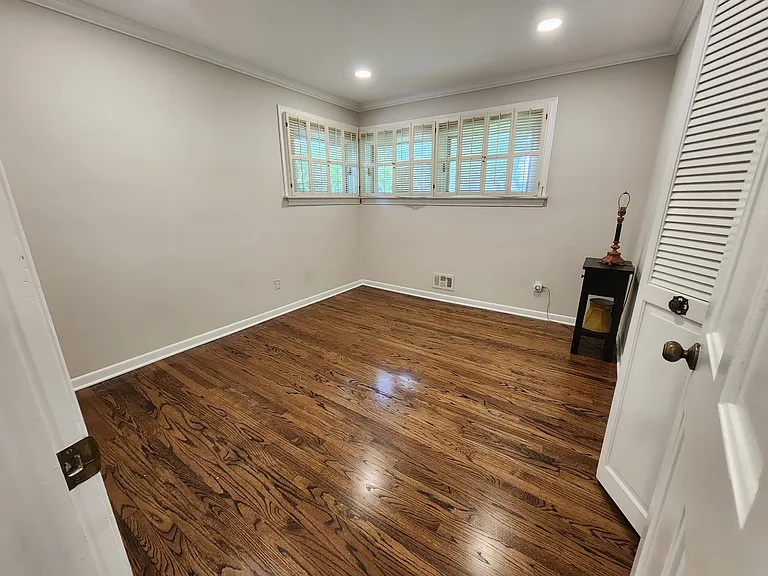 22470 Marter Rd — Photo 40