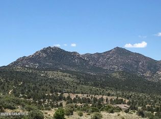 17327 S Rocky Boy Way, Peeples Valley, AZ 86332