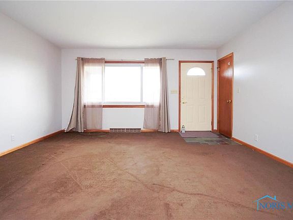 5th image of 1712 Hilton Ave