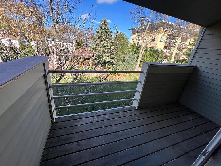 Londonderry Lofts — Photo 8