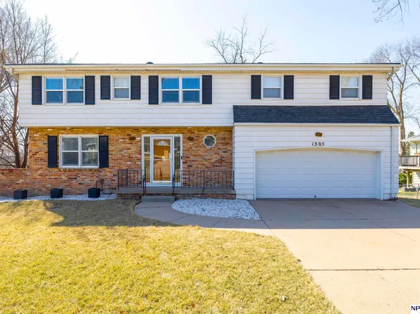 1505 Mildred Ave, Bellevue, NE 68005