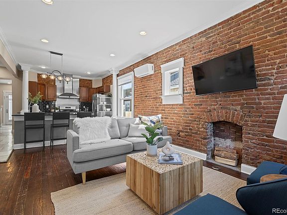 3rd image of 914 W 4th Avenue