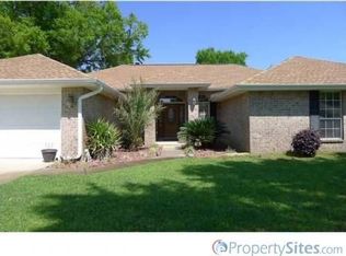 3912 Hollyberry Ln, Milton, FL 32583
