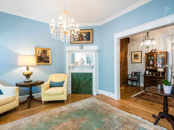723 5th St NE #Id630p, Washington, DC 20002