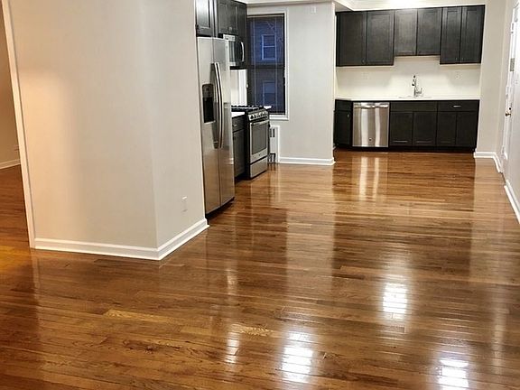 3rd image of 9830 67th Ave APT 2E