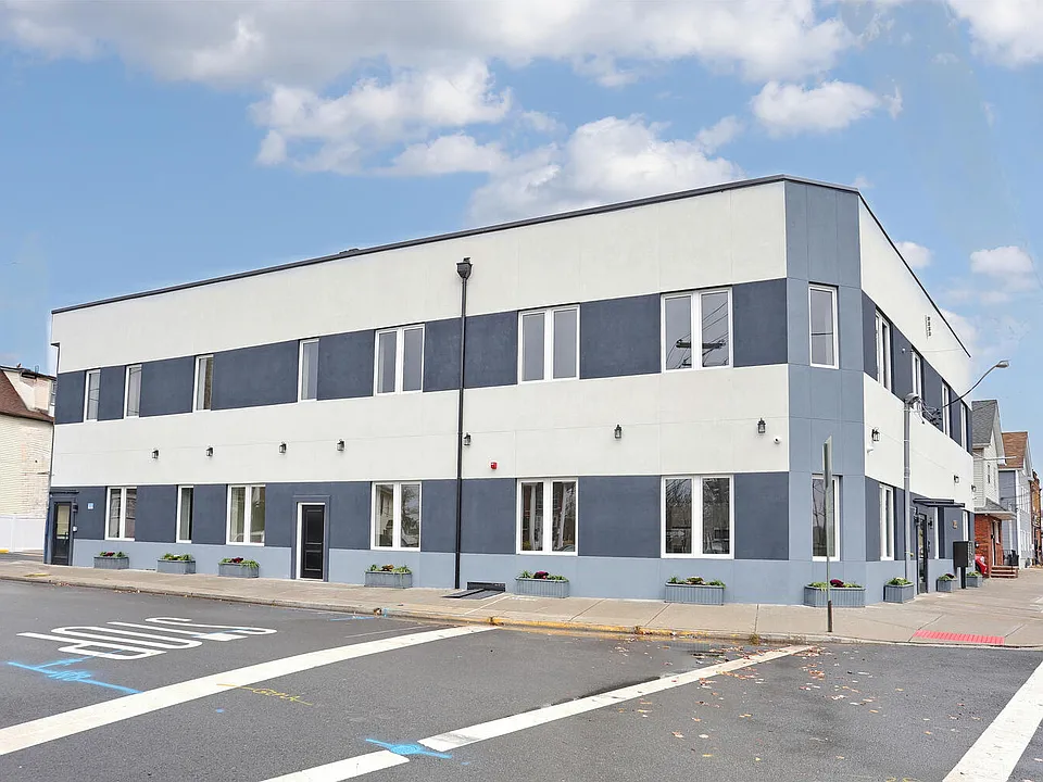 Welcome to 385 Passaic Ave!