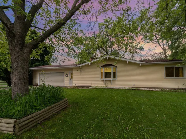 1358 S Crawford St, Mount Pleasant, MI 48858