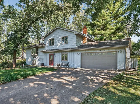 2365 Uplander Dr NW, Andover, MN 55304