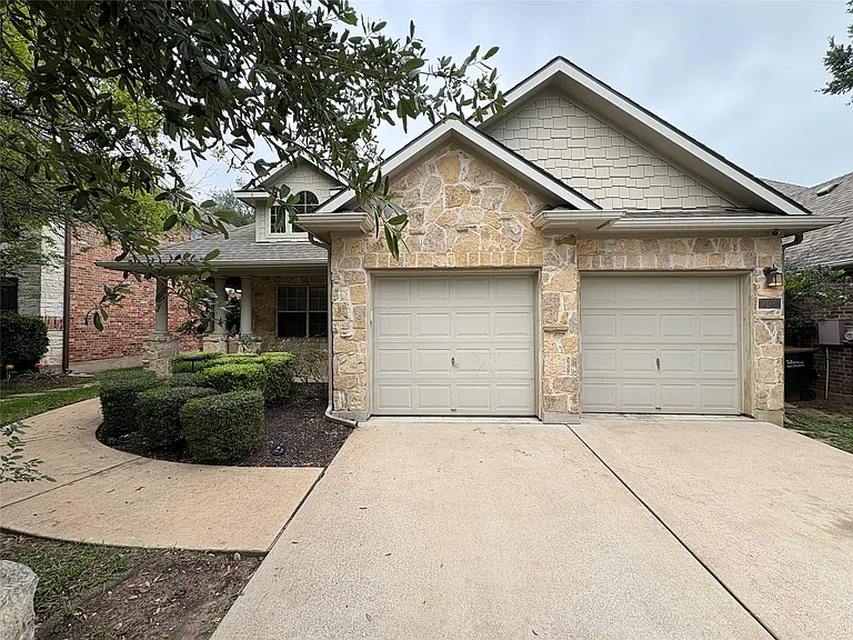13121 Appaloosa Chase Dr — Photo 1