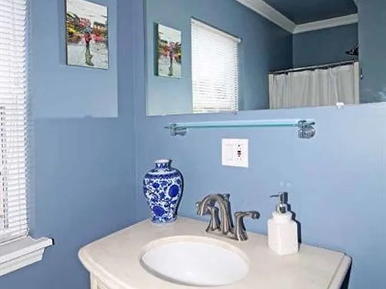 332 Merrimac St — Photo 5
