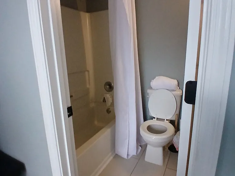 1121 Jones Ave NW #B — Photo 22