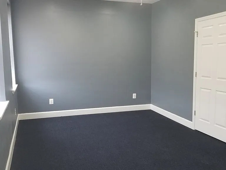 522 Lyndhurst St — Photo 5