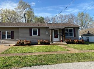 605 W Maddux St, Branson, MO 65616